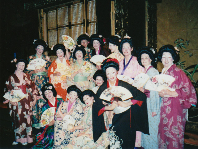 Jakki Ford Gilbert and Sullivan The Mikado Cast Members 2