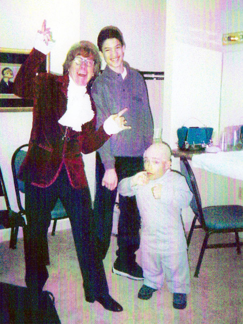 Jakki Ford My Son Chris with Austin Powers and Mini Me